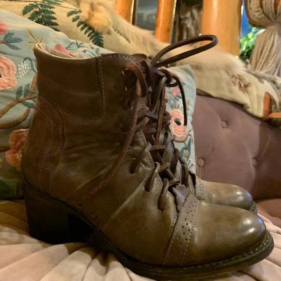 GUC FREEBIRD BY STEVEN CAGE BOOTS! - Picture 5 of 8